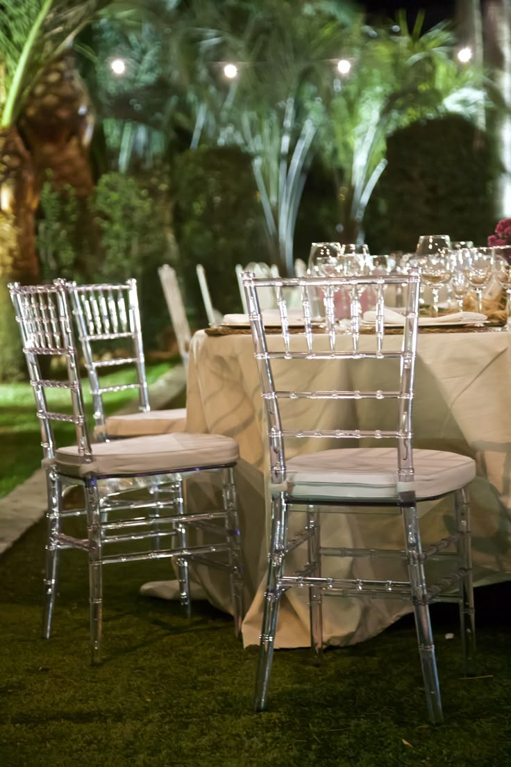 Crystal clear resin chiavari chair